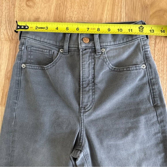 Express Super High Rise Mom Jeans Stretch Women's Size 00 - Picture 9 of 11